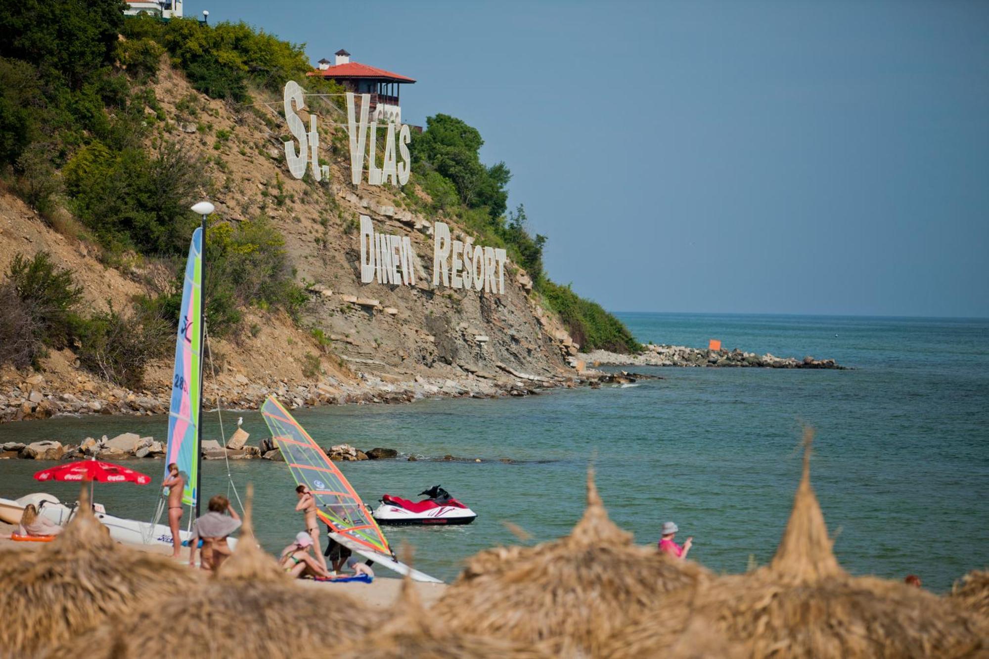 Monastery Seafront Apartments Sveti Vlas Exterior photo